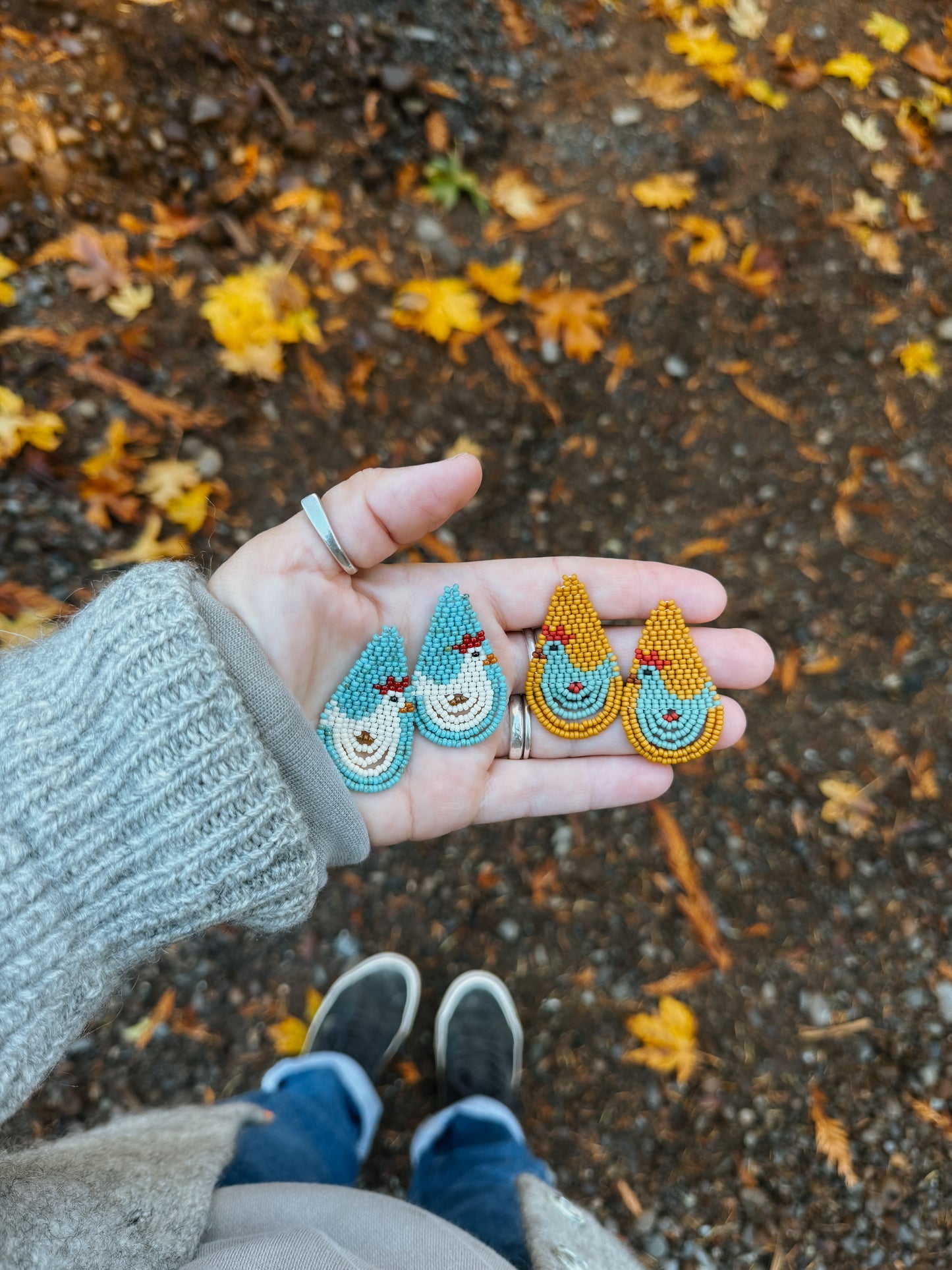 Folky chicken earrings