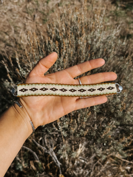 Coyote tracks bracelet