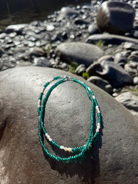 Teal glass bead and freshwater pearl choker
